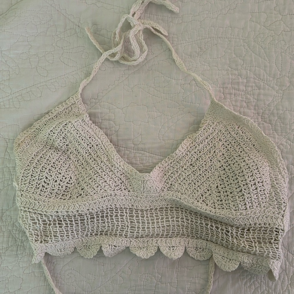 White crochet top with tie strings - Picture 1 of 3